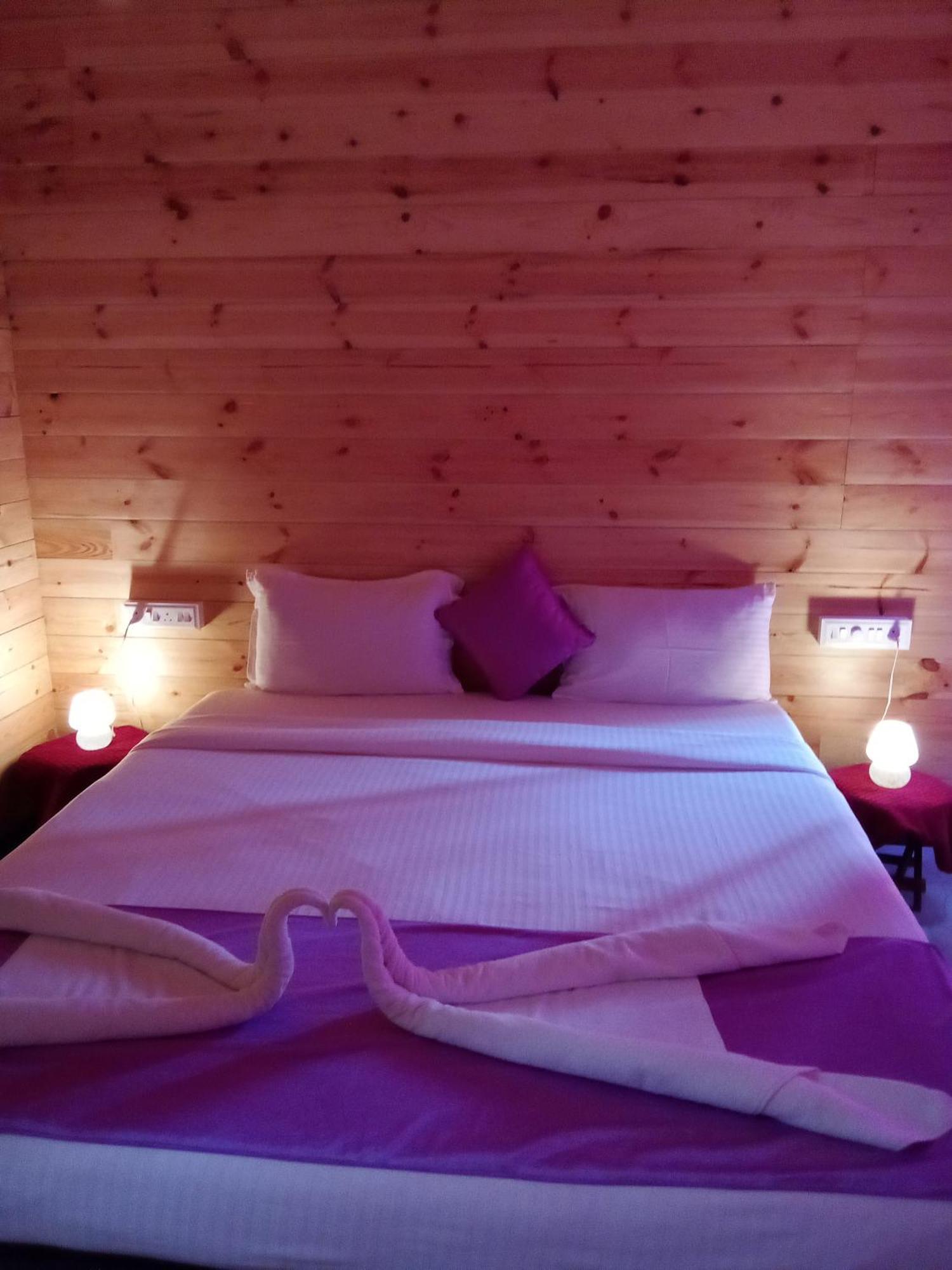 The Cool Huts Hotell Ashvem Beach Eksteriør bilde