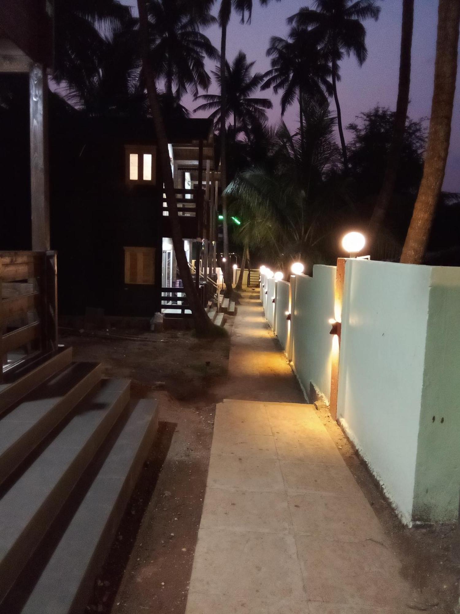 The Cool Huts Hotell Ashvem Beach Eksteriør bilde